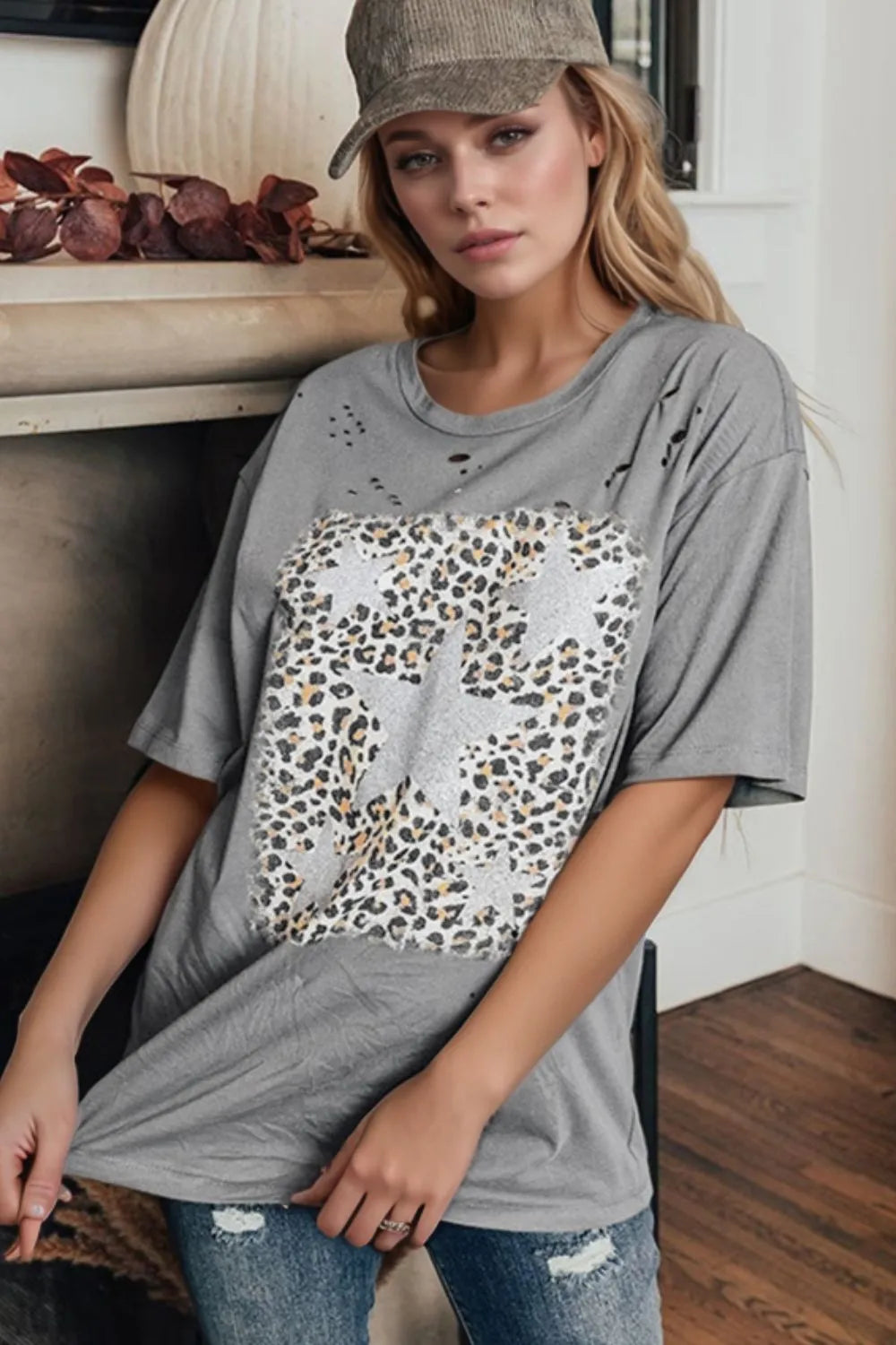Stars Leopard Graphic Distressed T-Shirt