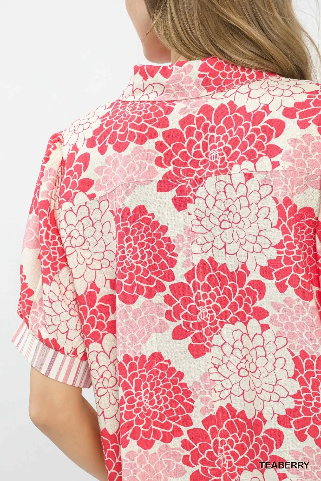 Umgee Floral Collared Short Sleeve Blouse