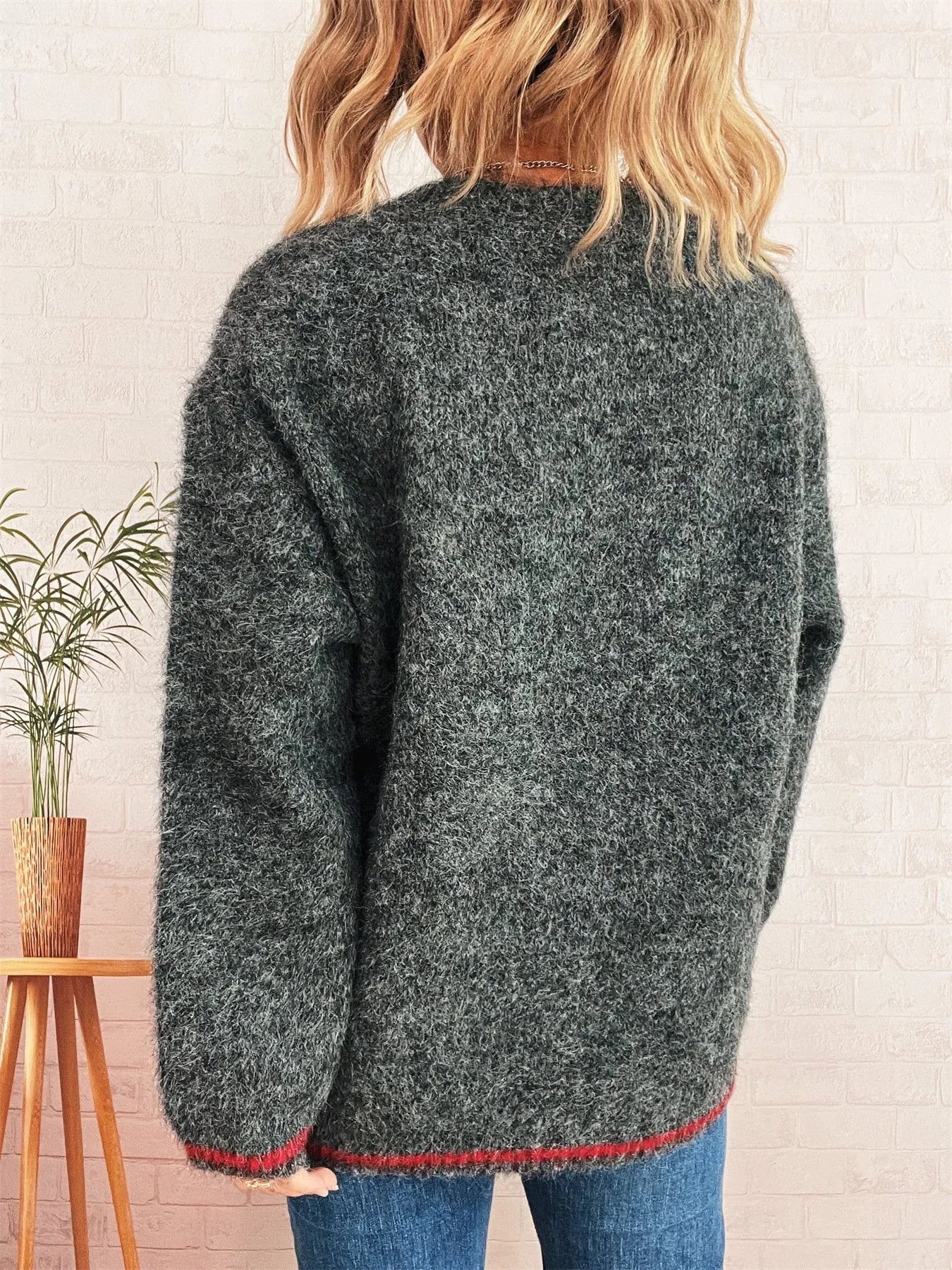 Contrast Trim Round Neck Cozy Sweater