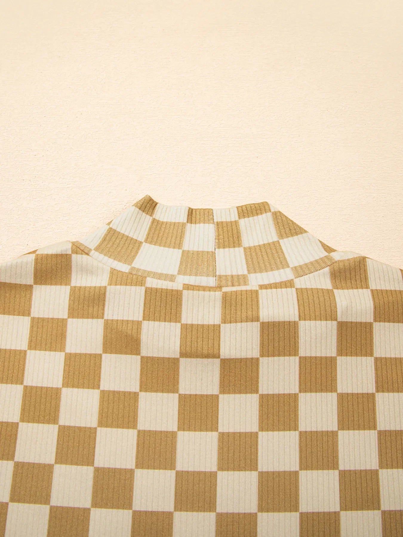 Check Pattern Turtleneck Slim Long Sleeve Tee