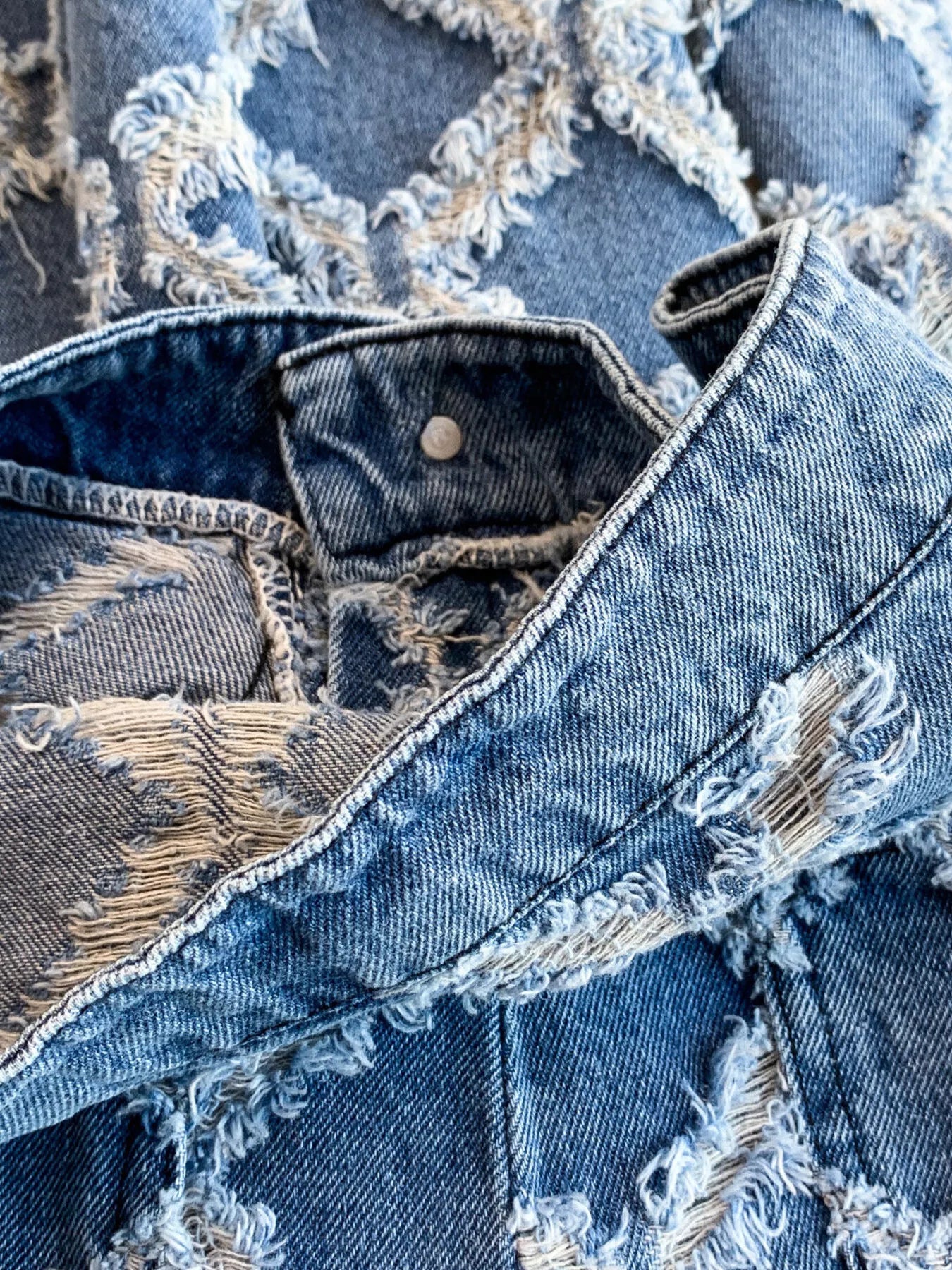 Distressed Diamond Pattern Jacket and Shorts Denim Set