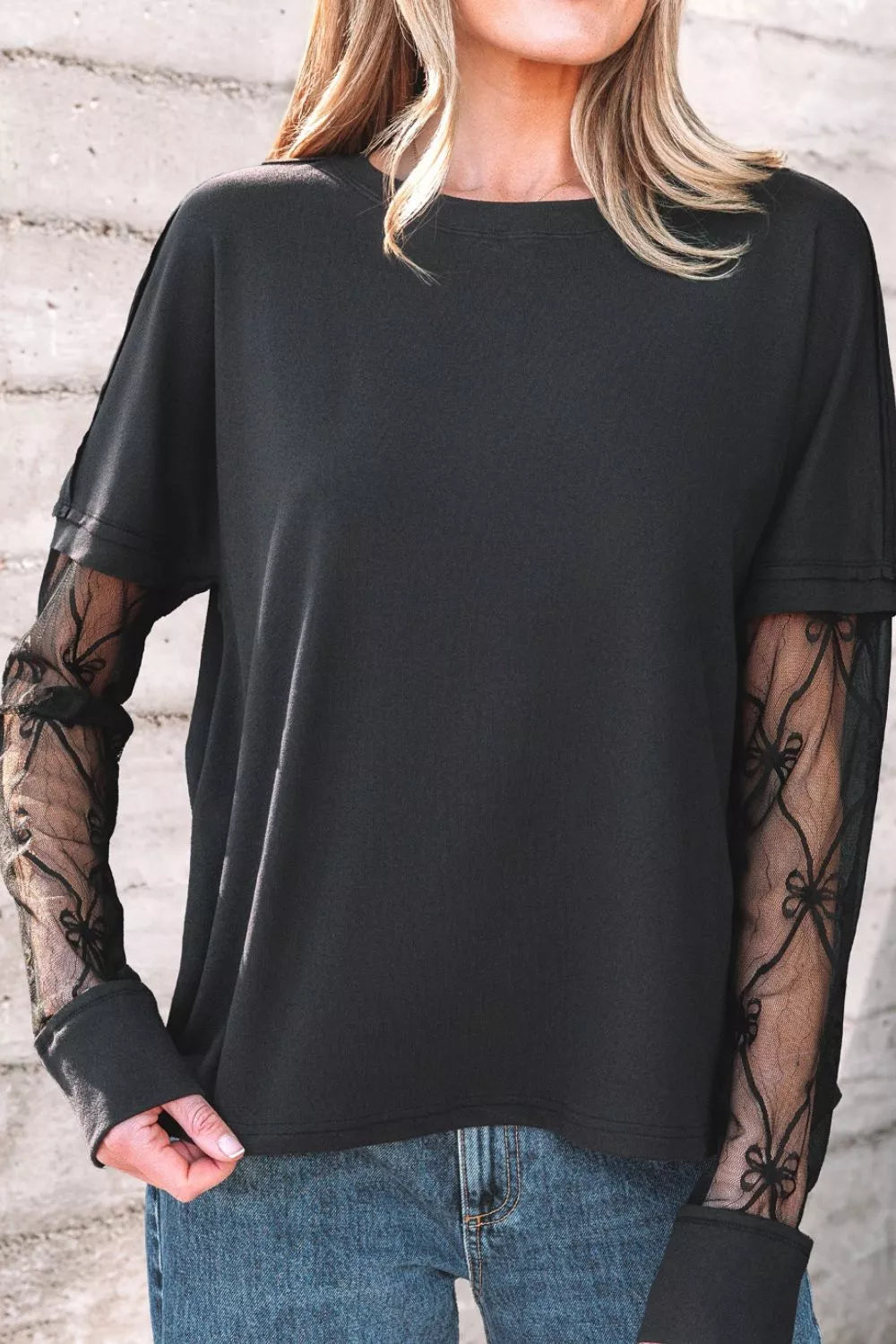 Round Neck Lace Sleeve Relaxed Fit Top