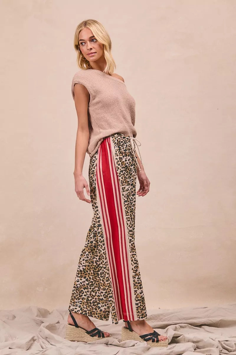 BiBi Leopard Print Pants with Side Contrast and Tucking Welt Pocke