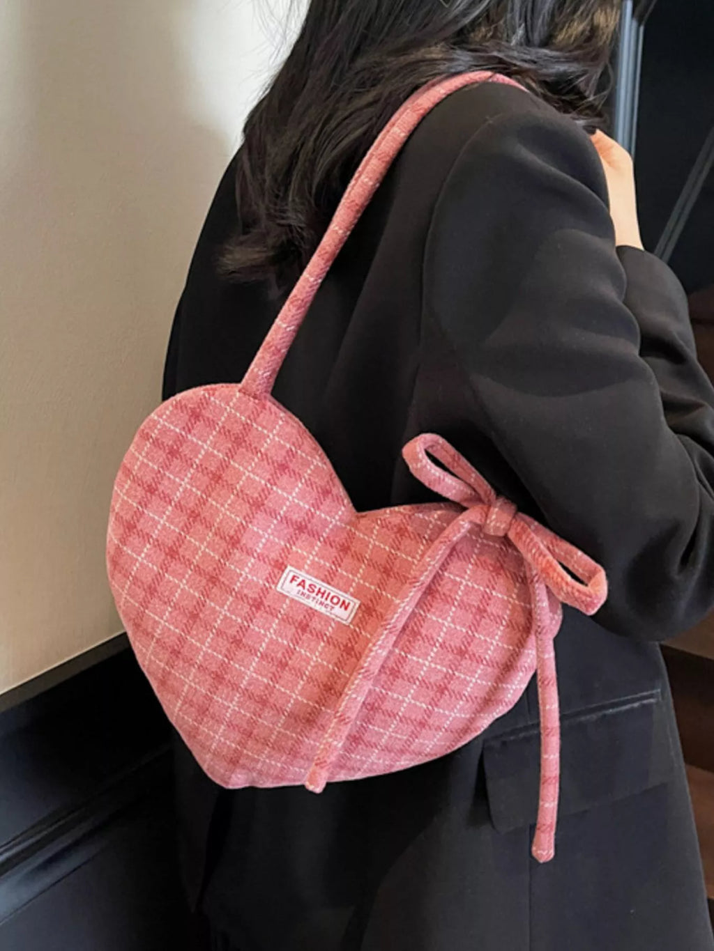 Heart-Shaped Plaid Shoulder Bag