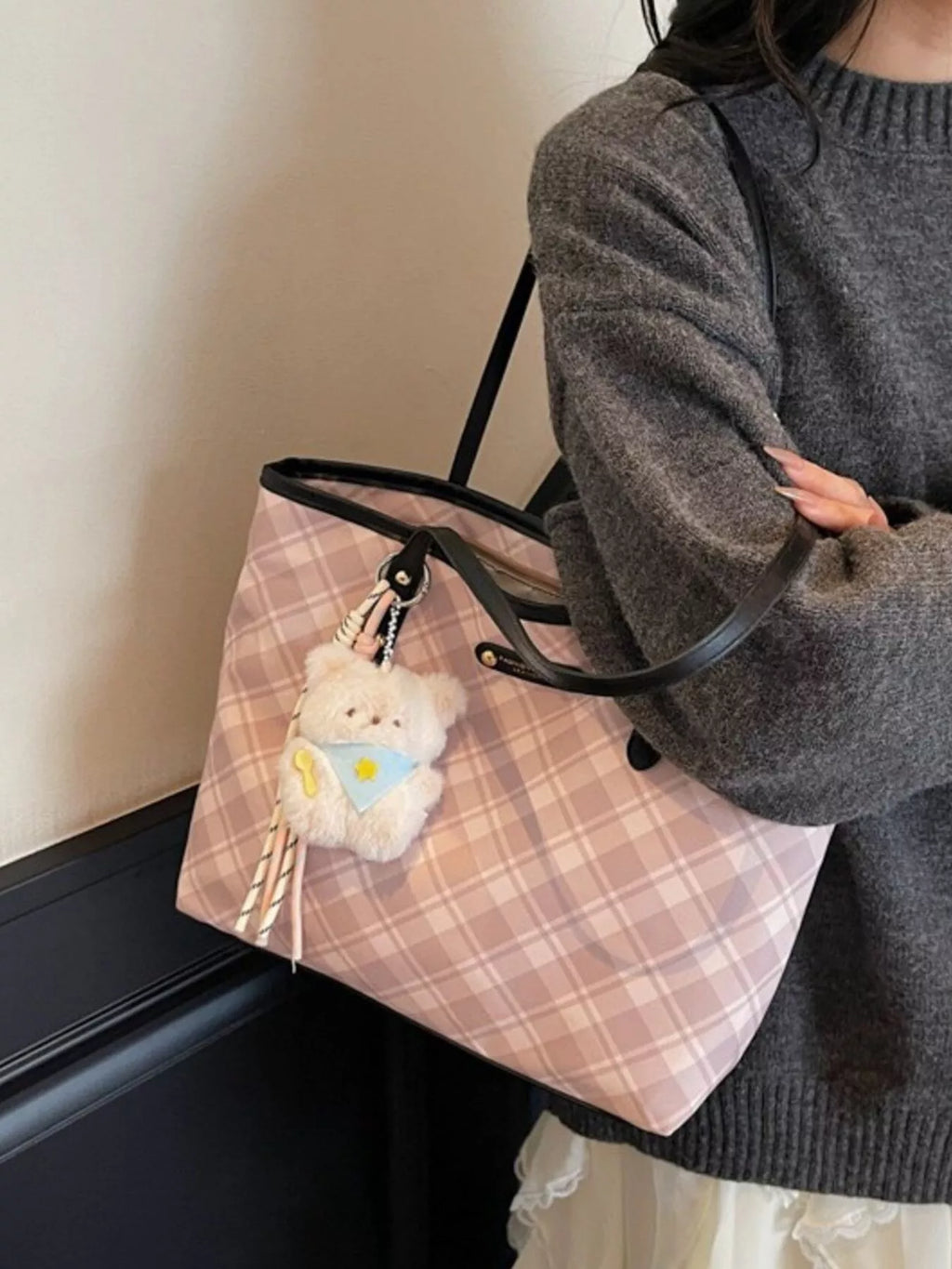 Plaid Pattern Shoulder Bag