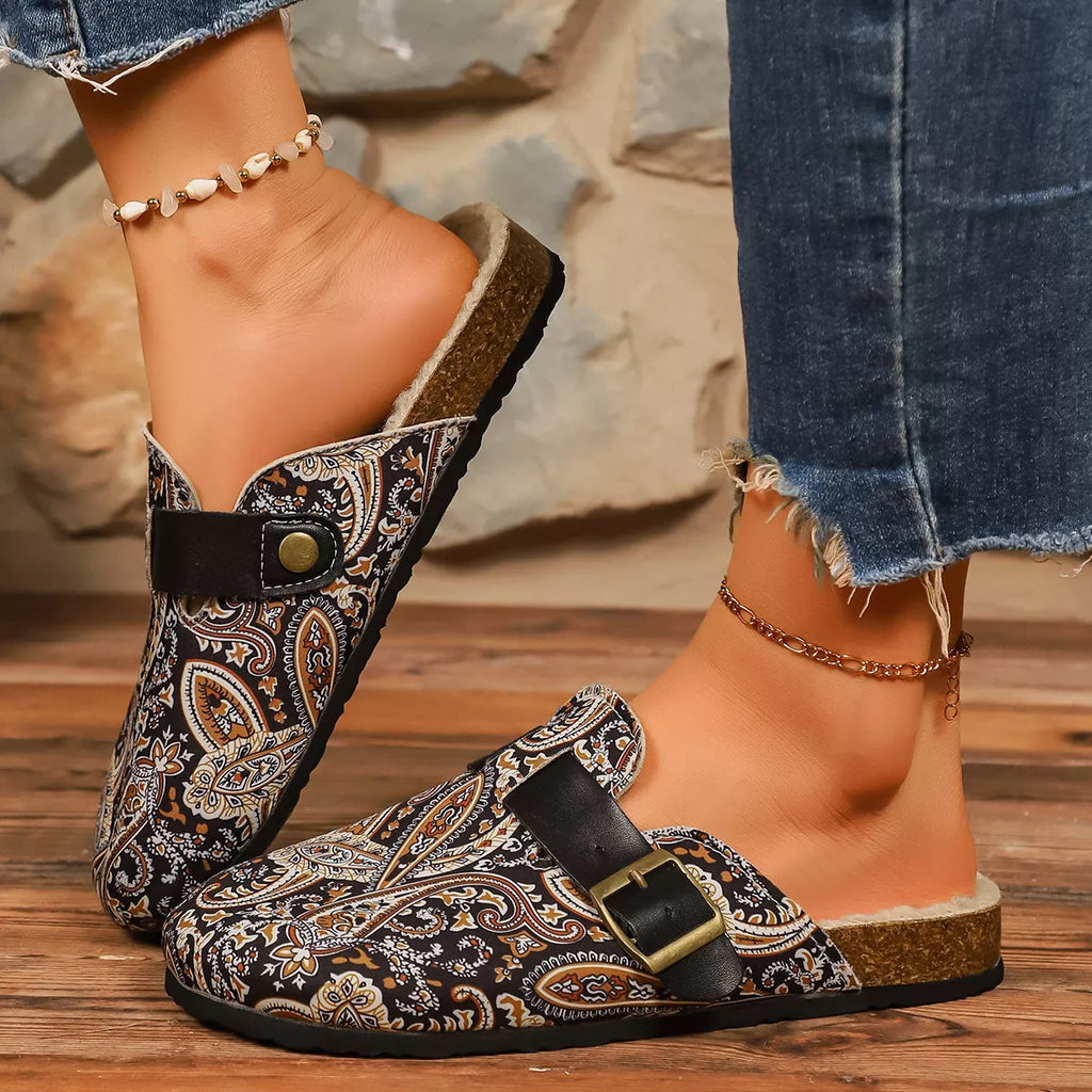 Round Toe Flats Slip-Ons