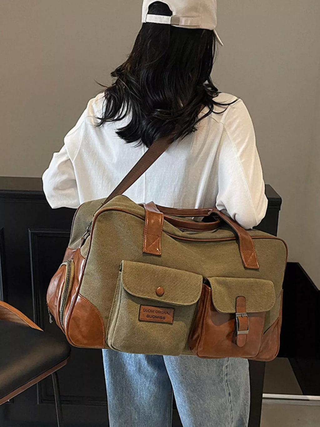 Multiple Pockets Travel Bag