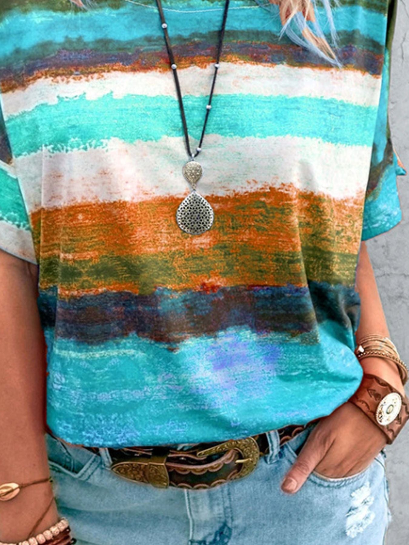 Contrast Round Neck Casual T-Shirt