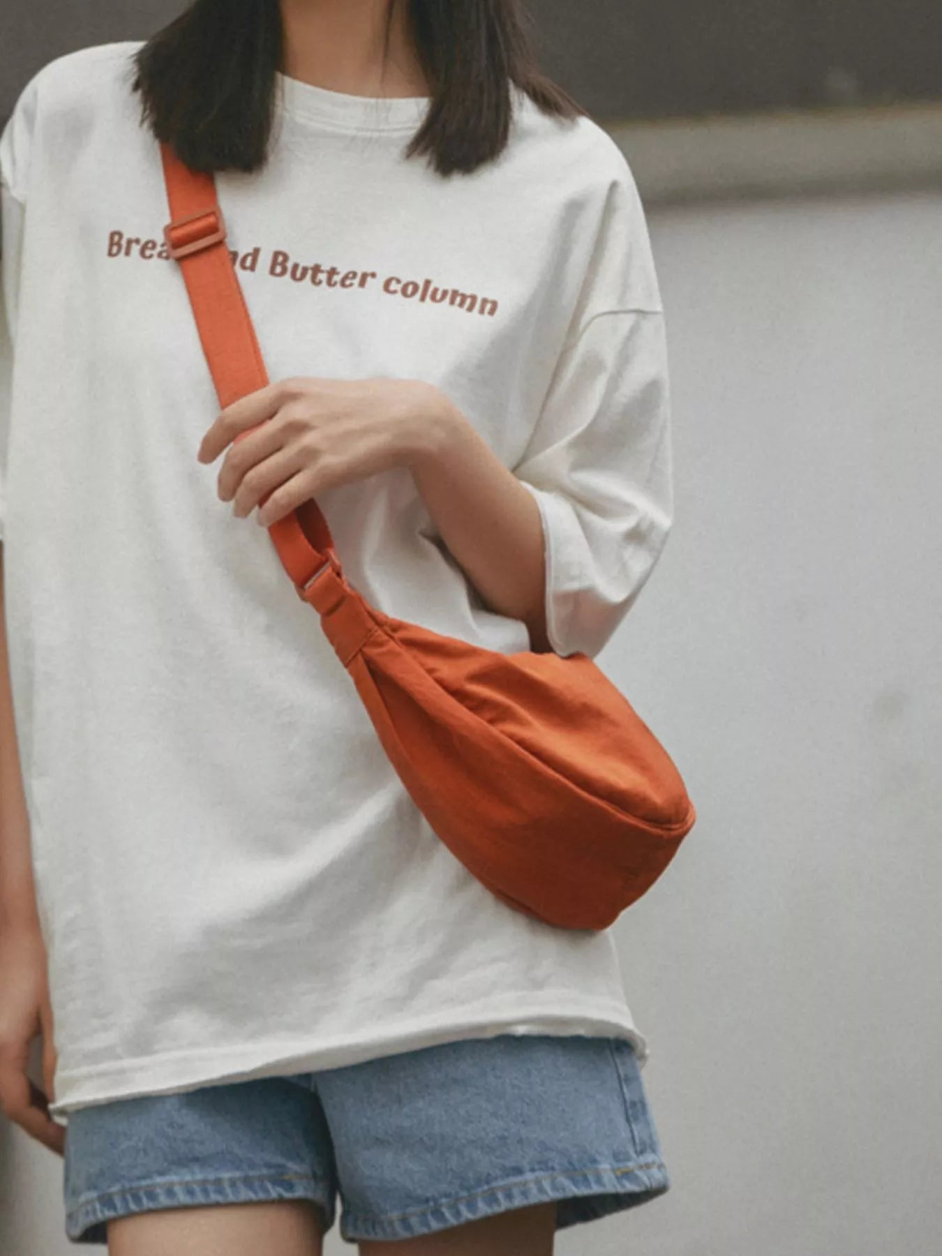 Casual Lightweight Crescent Crossbody Bag