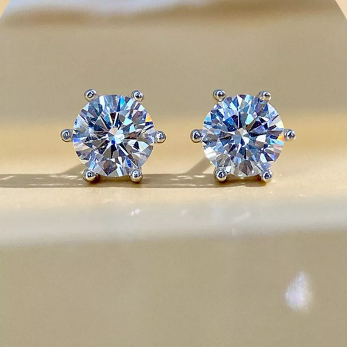 2 Carat 925 Sterling Silver Moissanite Stud Earrings