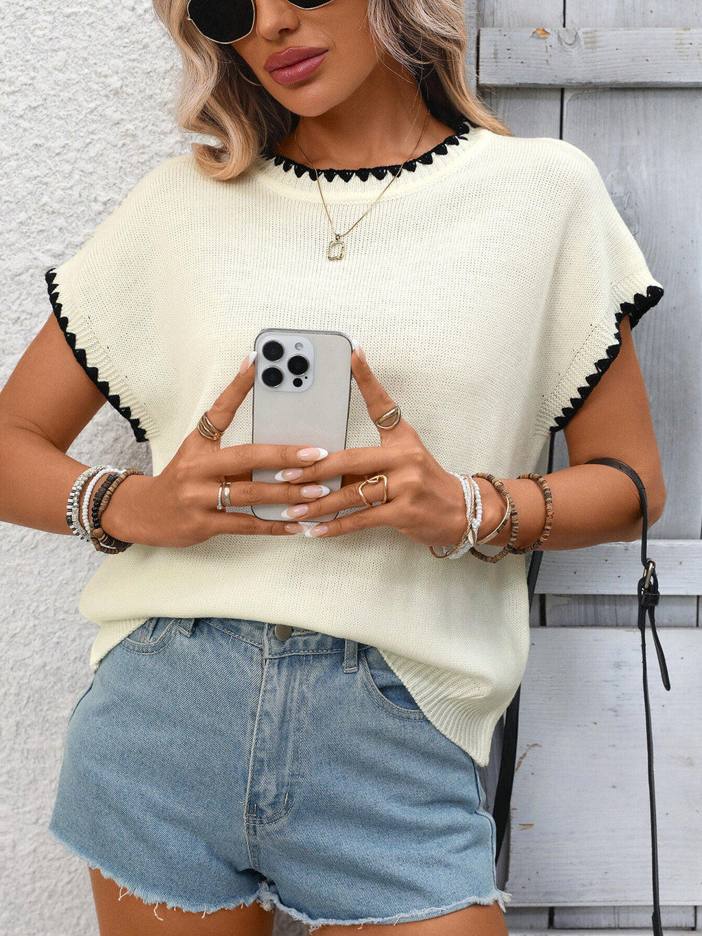 Contrast Trim Short Sleeve Sweater