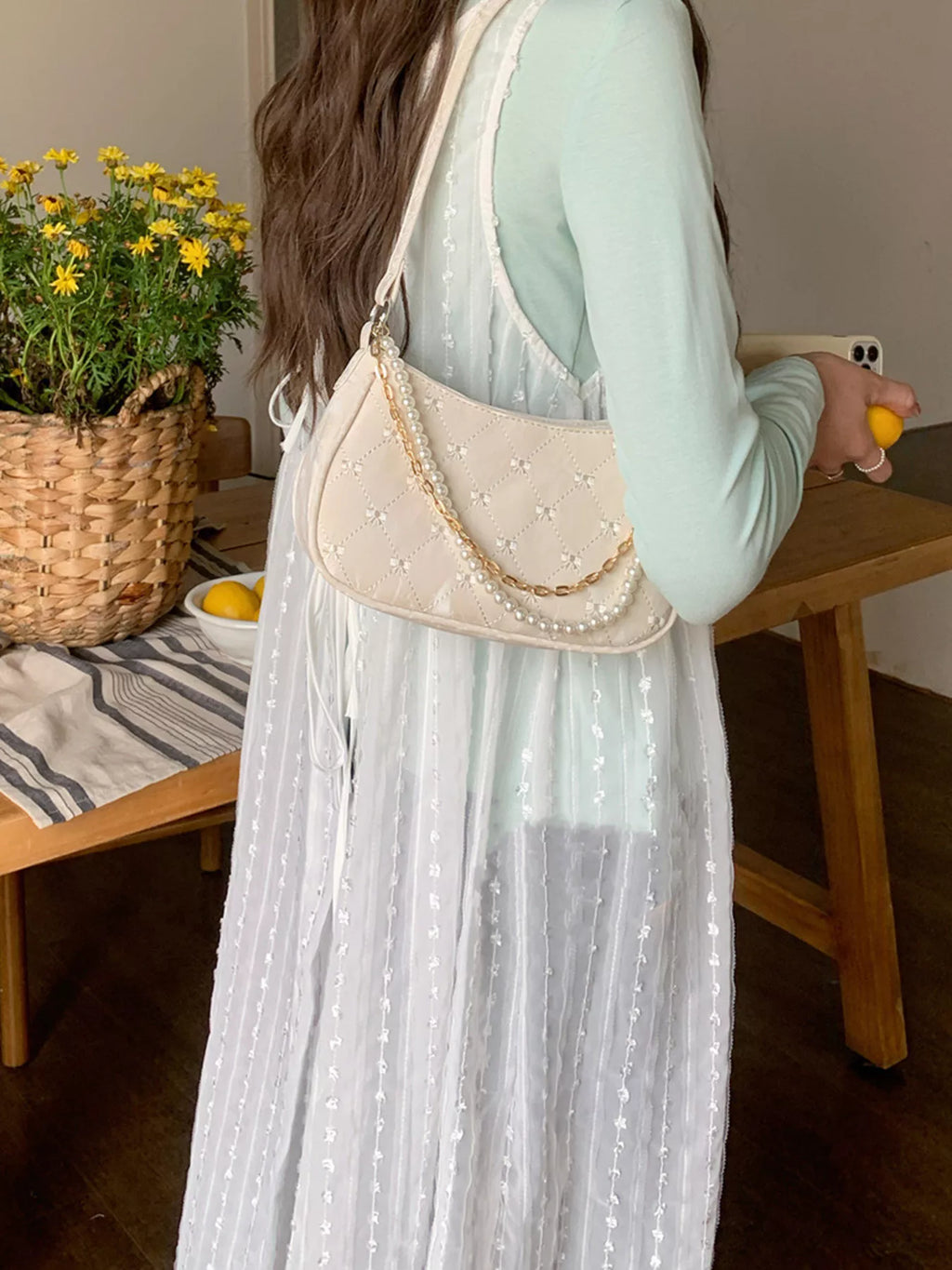 Pearl Chain Shoulder Bag