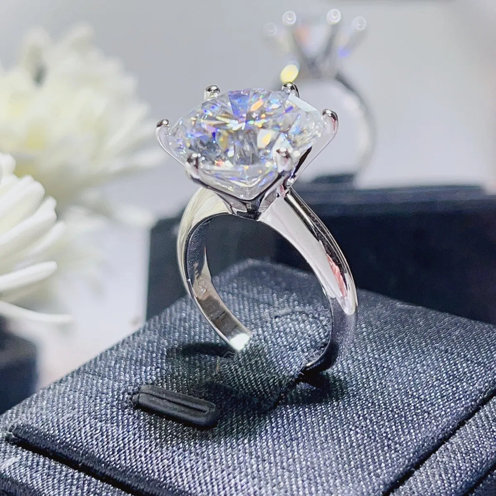 10 Carat Moissanite 925 Sterling Silver Ring