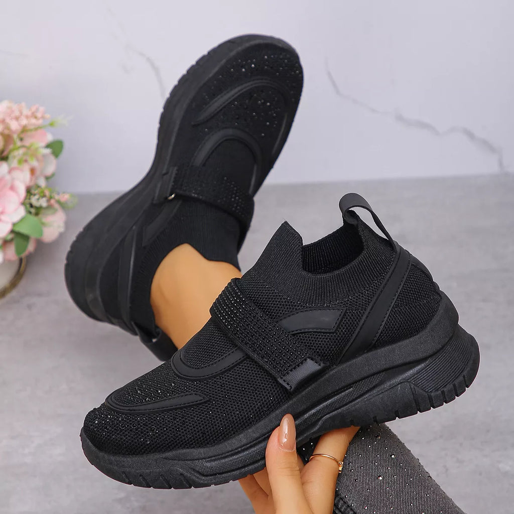 Round Toe Mesh Sneakers