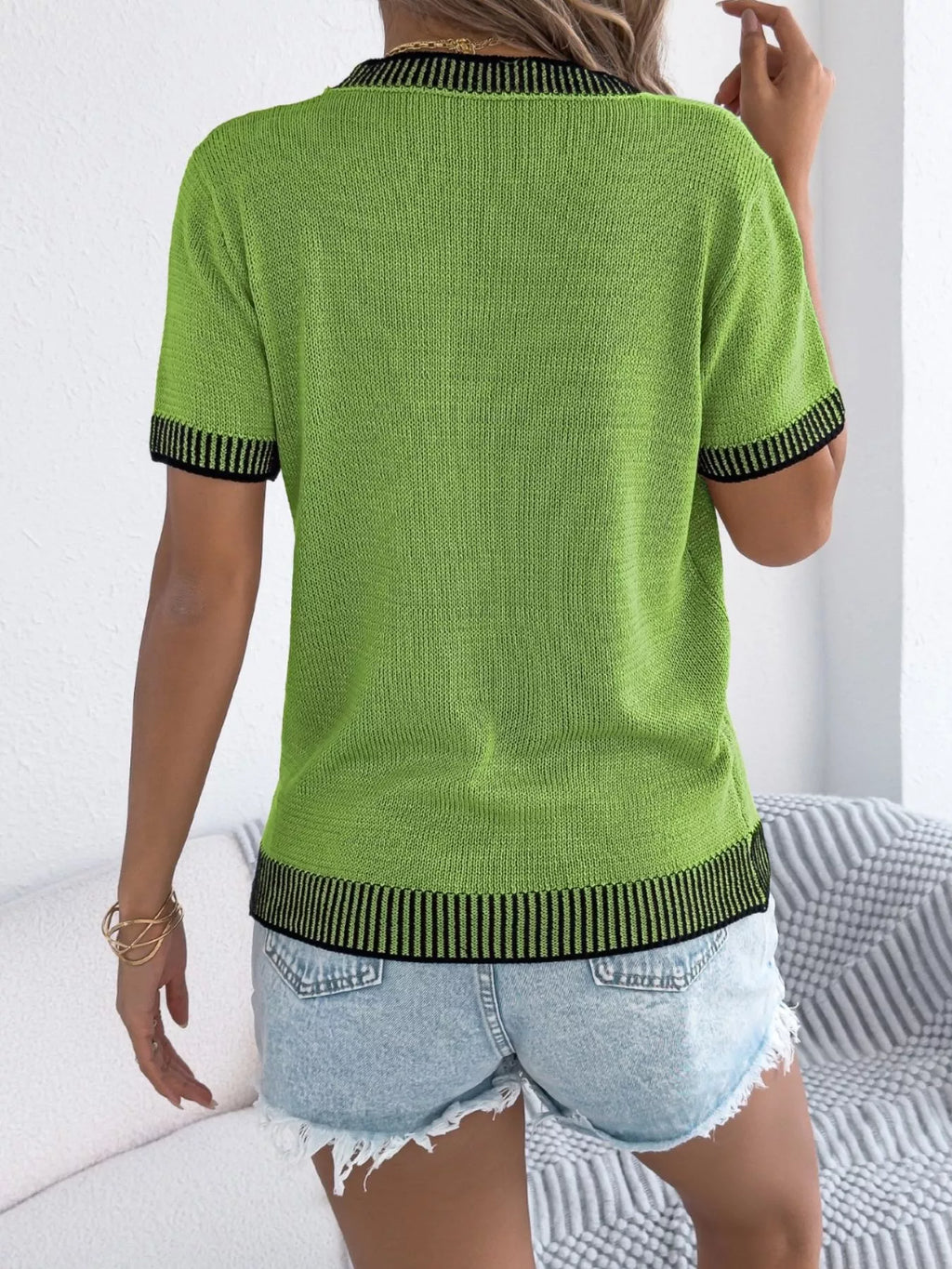 Striped Trim Knit Round Neck Sweater