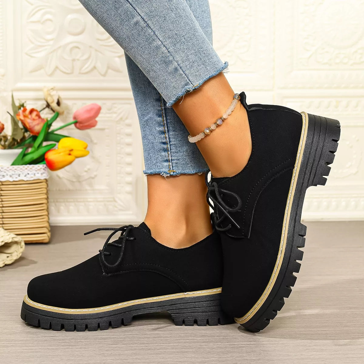 Round Toe Lace-Up Loafers