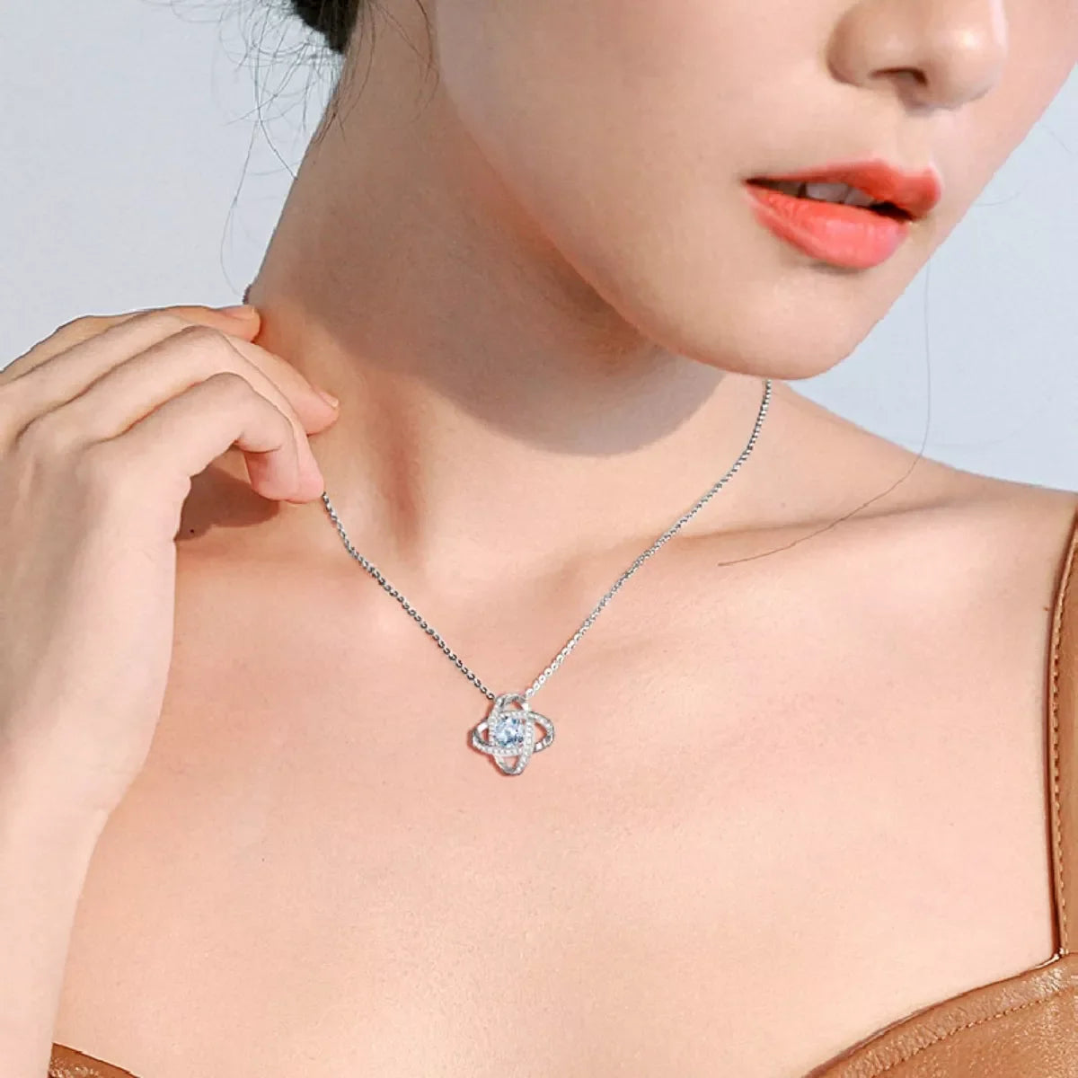 1 Carat Moissanite 925 Sterling Silver Pendant Necklace