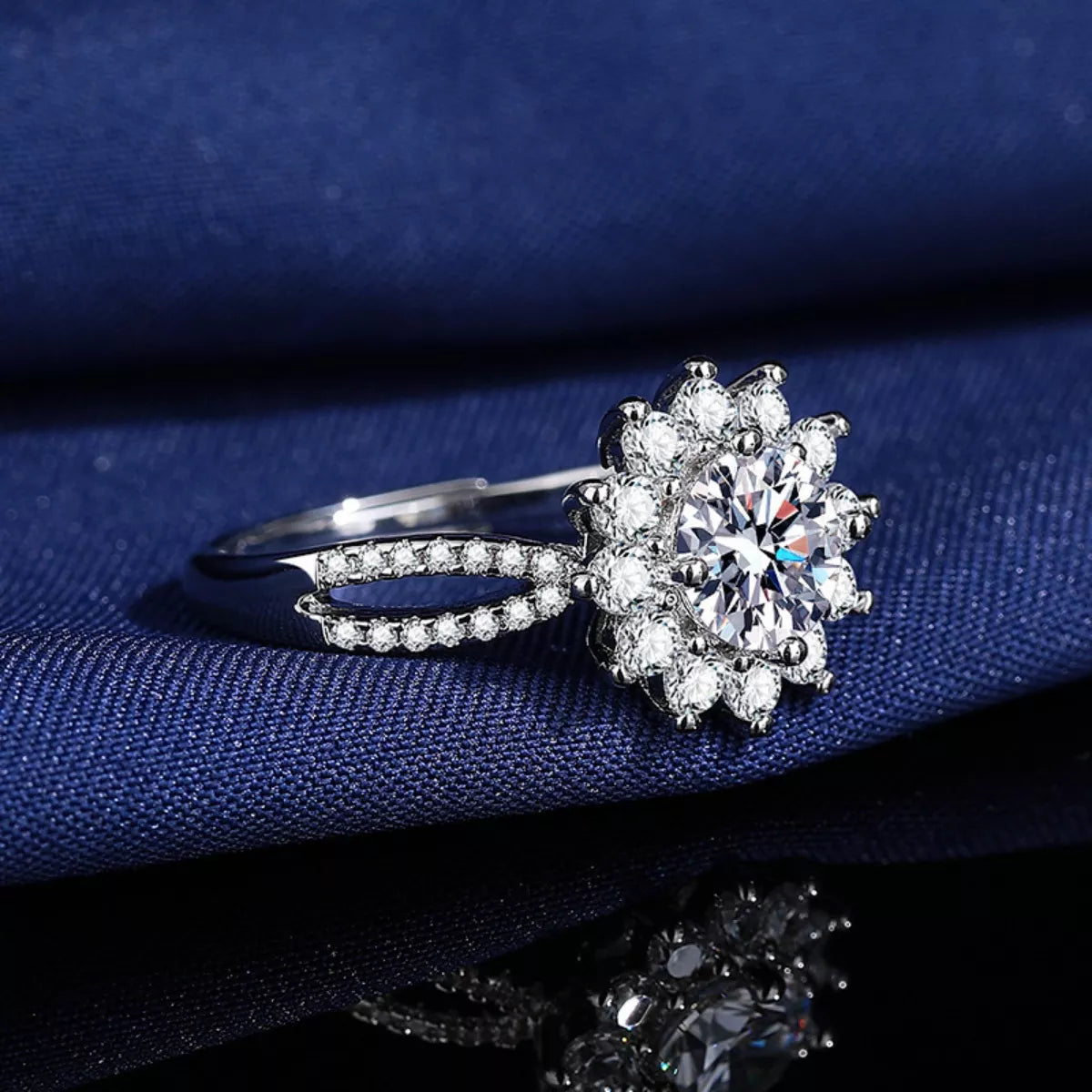 1 Carat Moissanite 925 Sterling Silver Flower Ring
