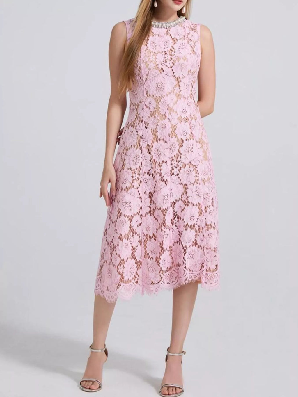 Pearl Neckline Sleeveless Lace Dress