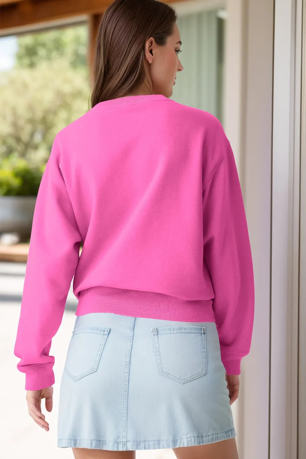 Round Neck Long Sleeve Sweatshirt