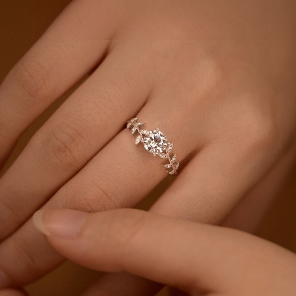 1 Carat Moissanite 925 Sterling Silver Leaf Ring