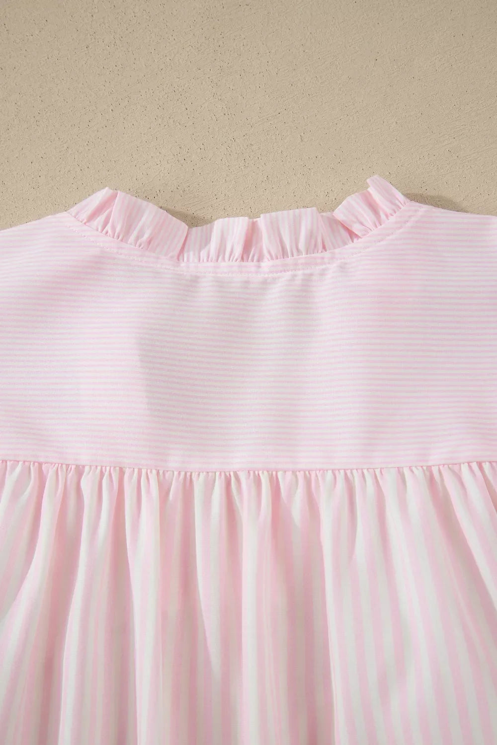 Stripe Contrast Trim V Neck Flutter Sleeve Blouse