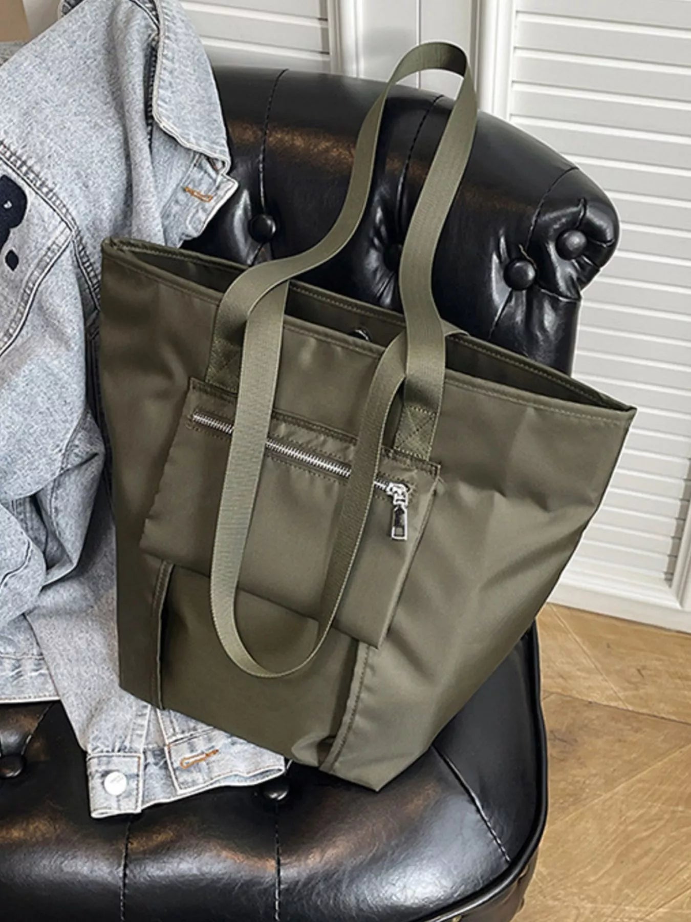 Casual Lightweight Nylon Shoulder Bag