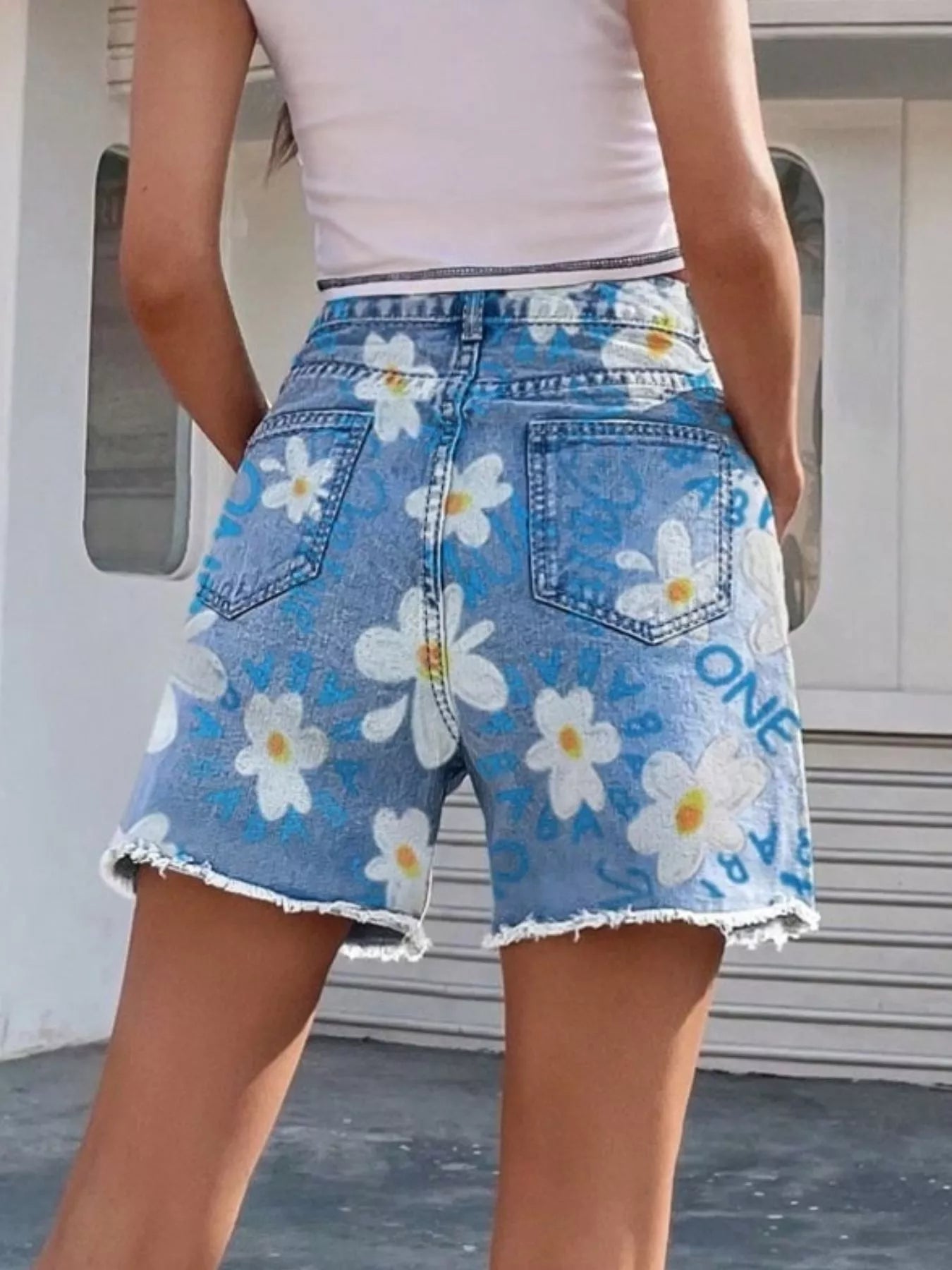 Daisy Frayed Hem Denim Shorts