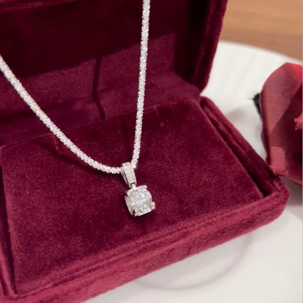 1 Carat 925 Sterling Silver Moissanite Necklace
