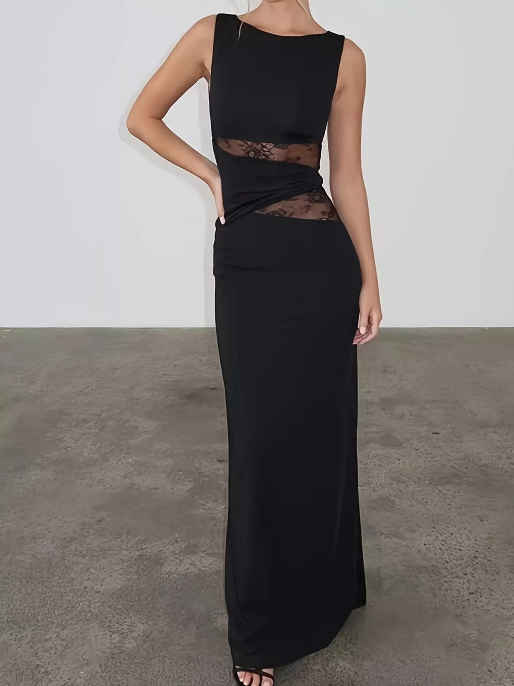Lace Cutout Sleeveless Maxi Dress