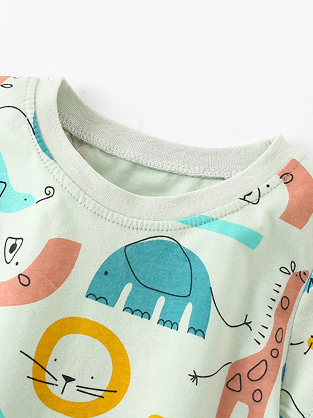 Children's Cute Cartoon Animal Print Top and Shorts Set