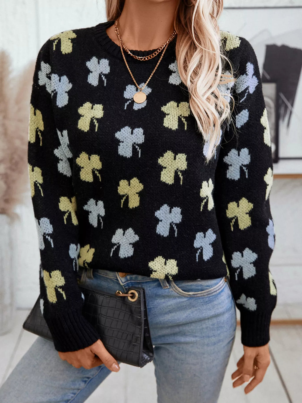 Clover Round Neck Long Sleeve Sweater