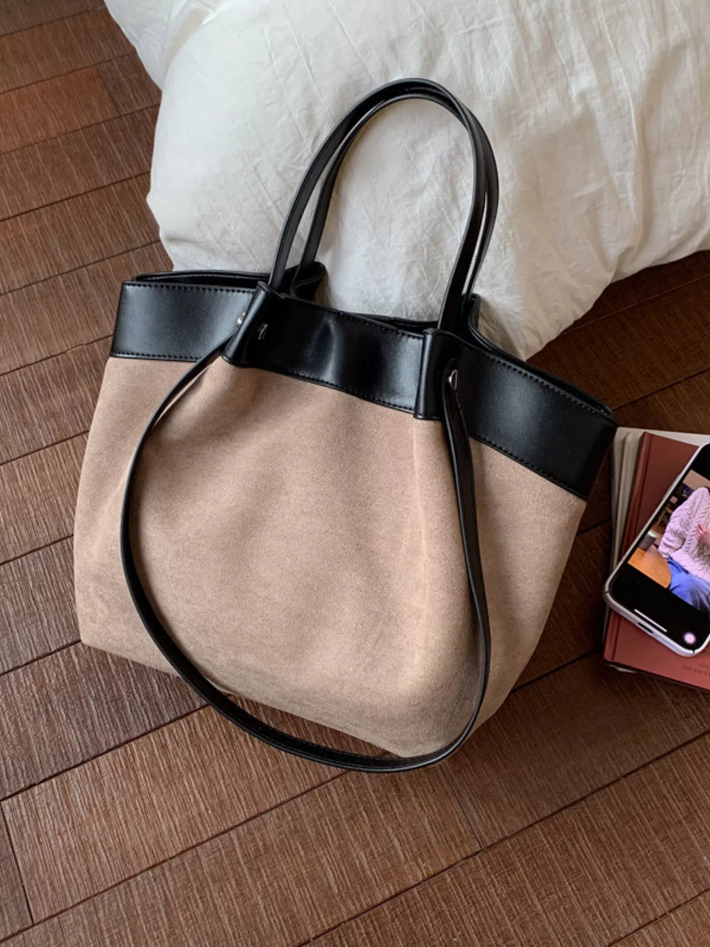 Lightweight Classic Color Tote Bag