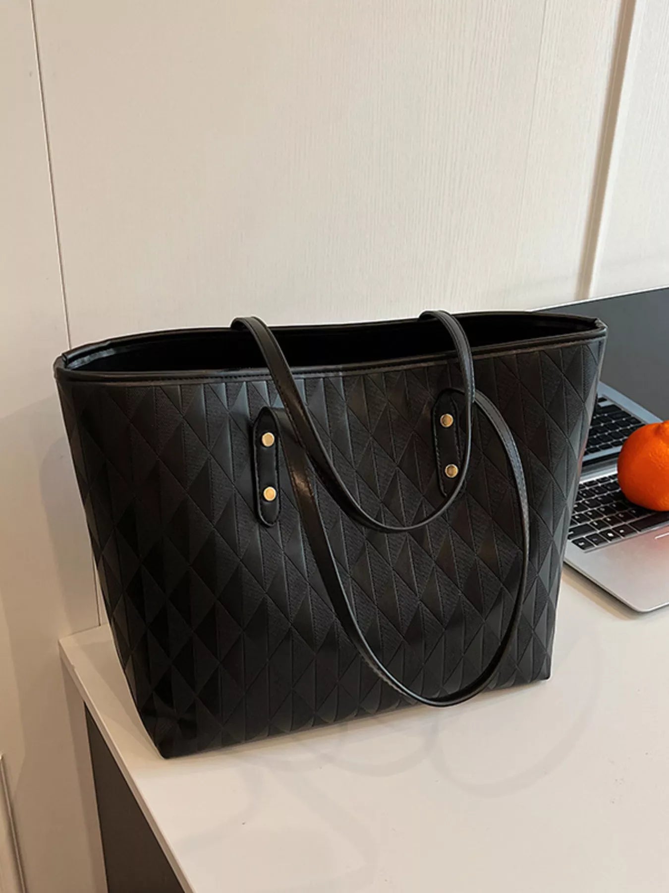 Large Capacity Shoulder Bag