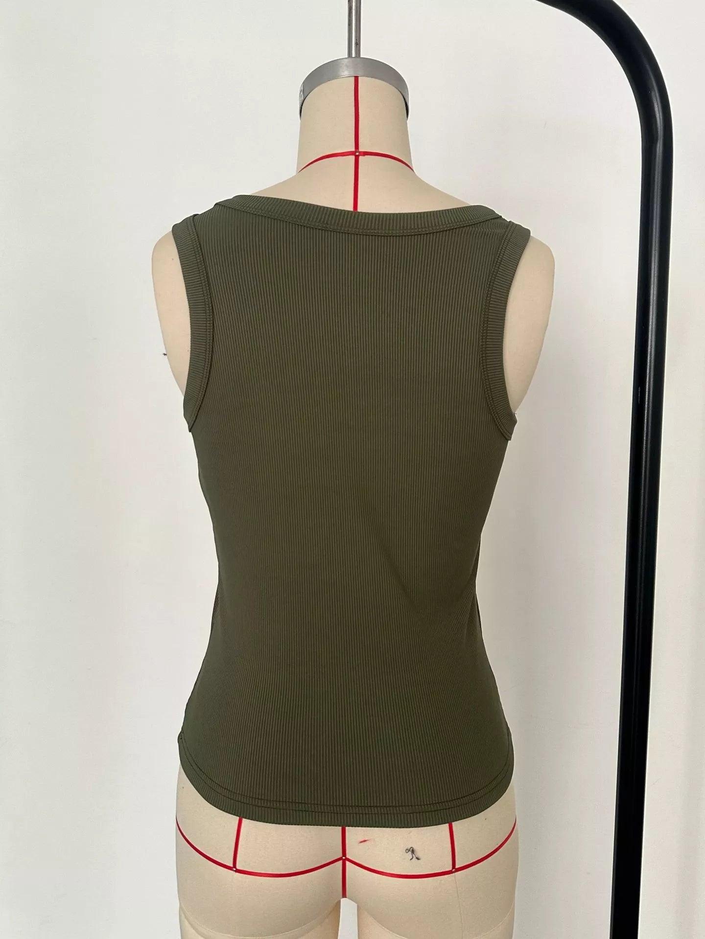 Ribbed Knit Slim Fit Tank