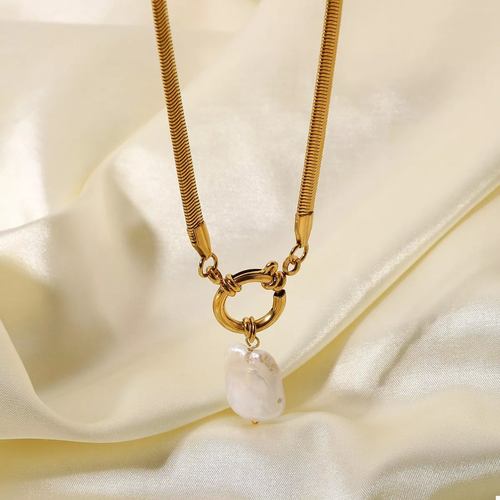 18K Gold-Plated Freshwater Pearl Pendant Necklace