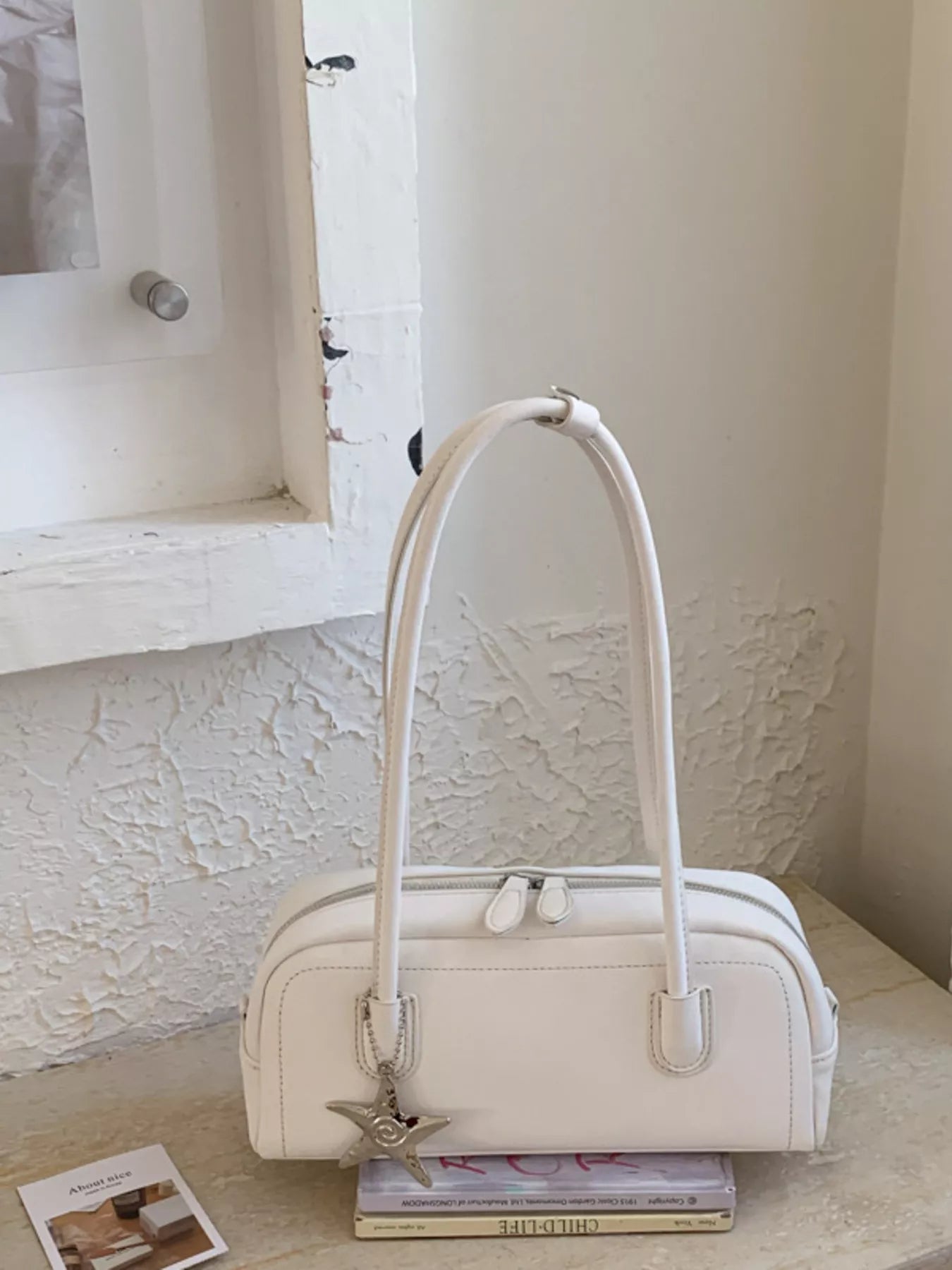 Star Charm Shoulder Bag