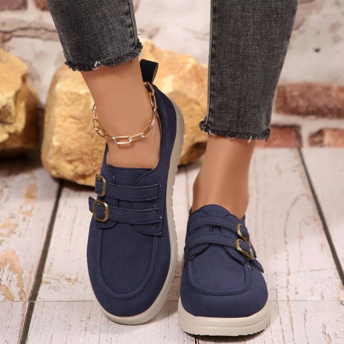 Buckle Accent Casual Loafers