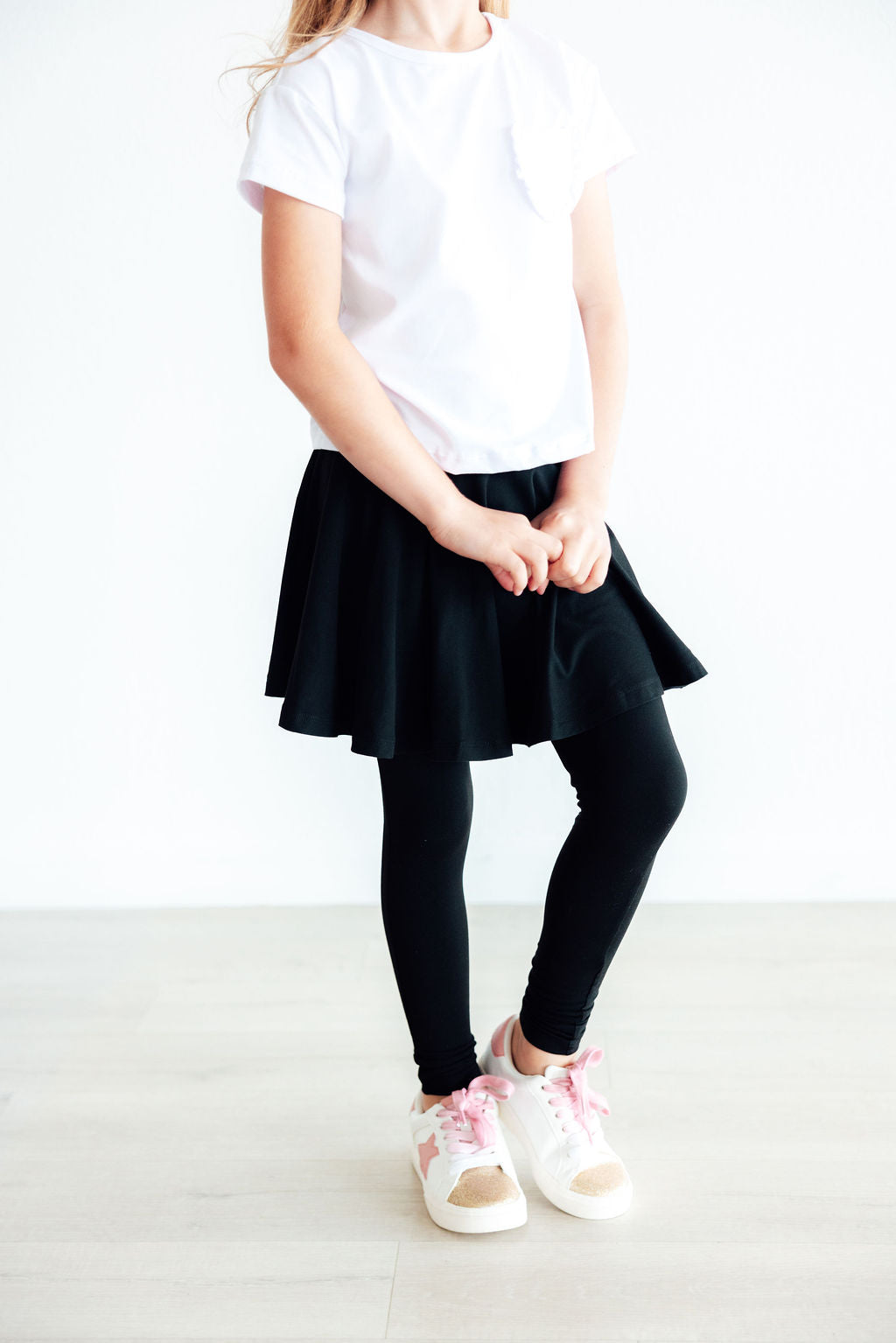 Black Twirl Skegging