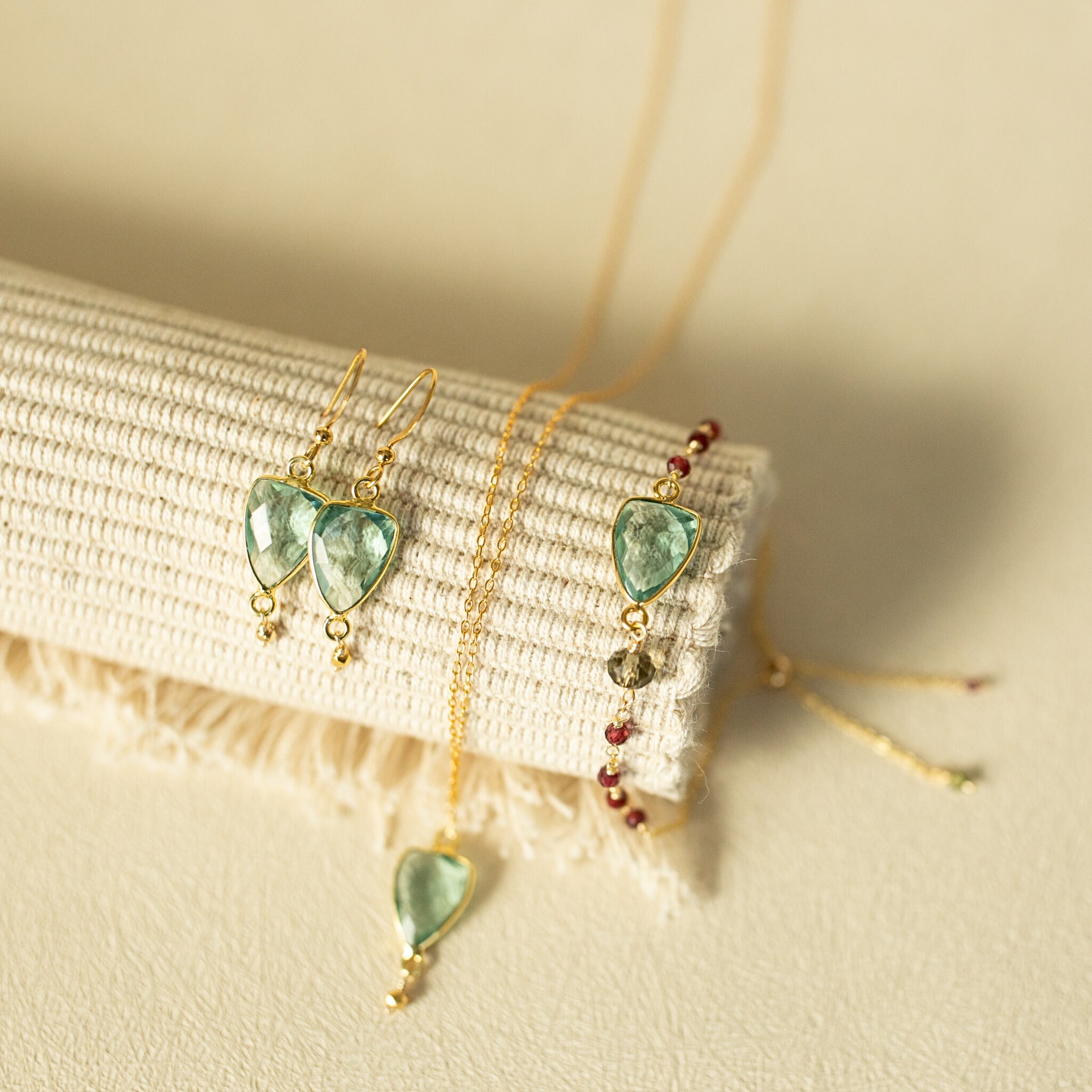 Silver Isla Necklace