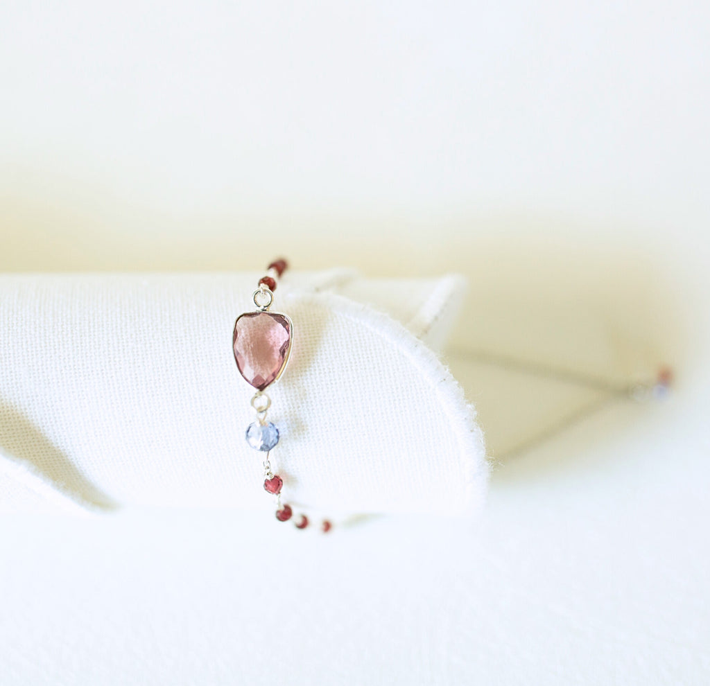 Rhodolite Garnet Gold Isla Bracelet