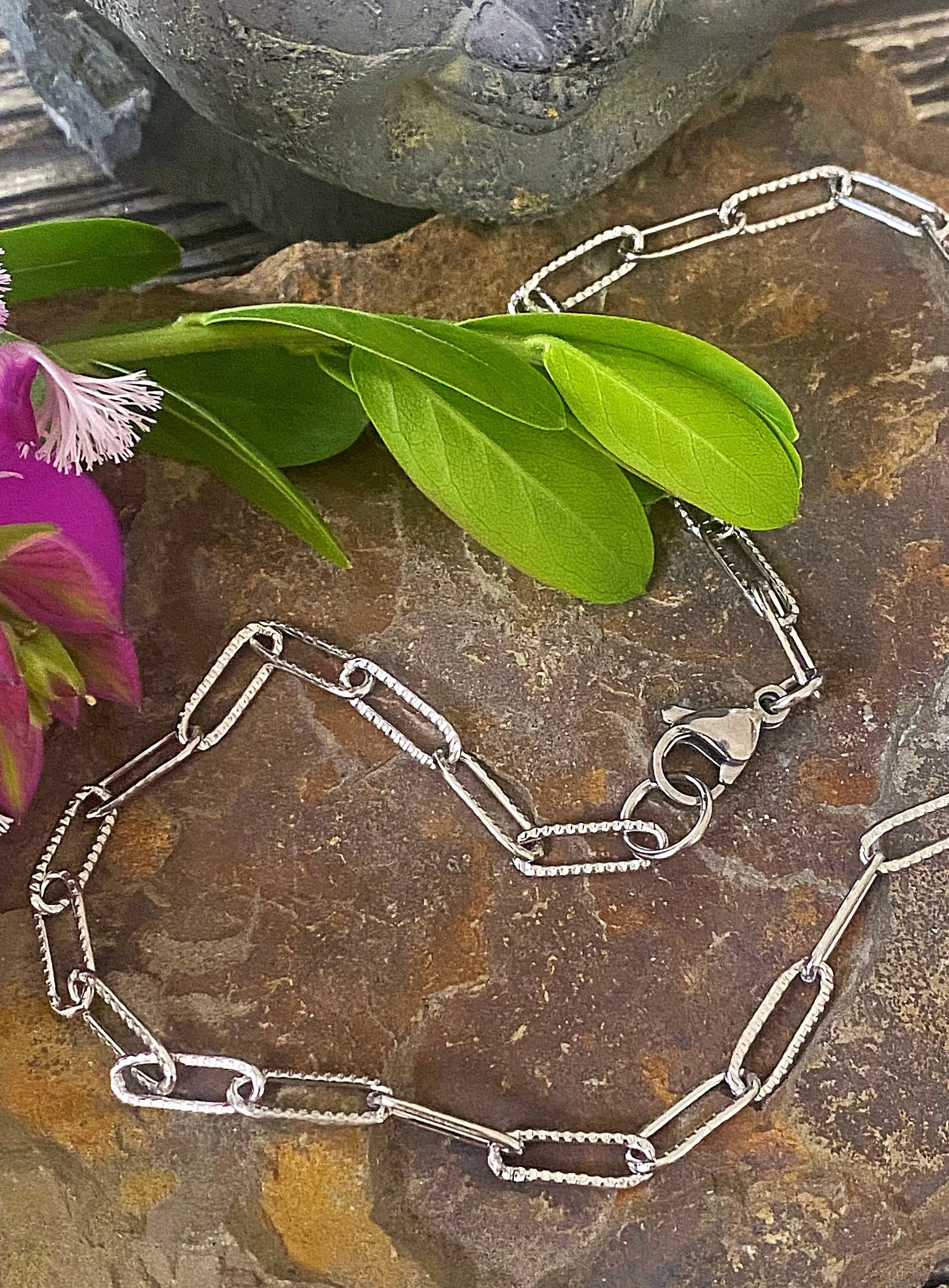 PAPERCLIP CHOKER