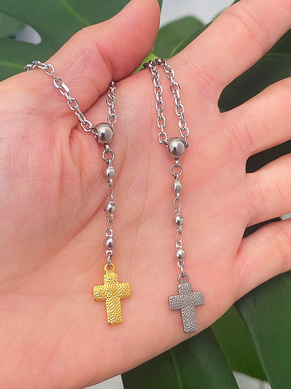 CROSS LARIAT CHOKER