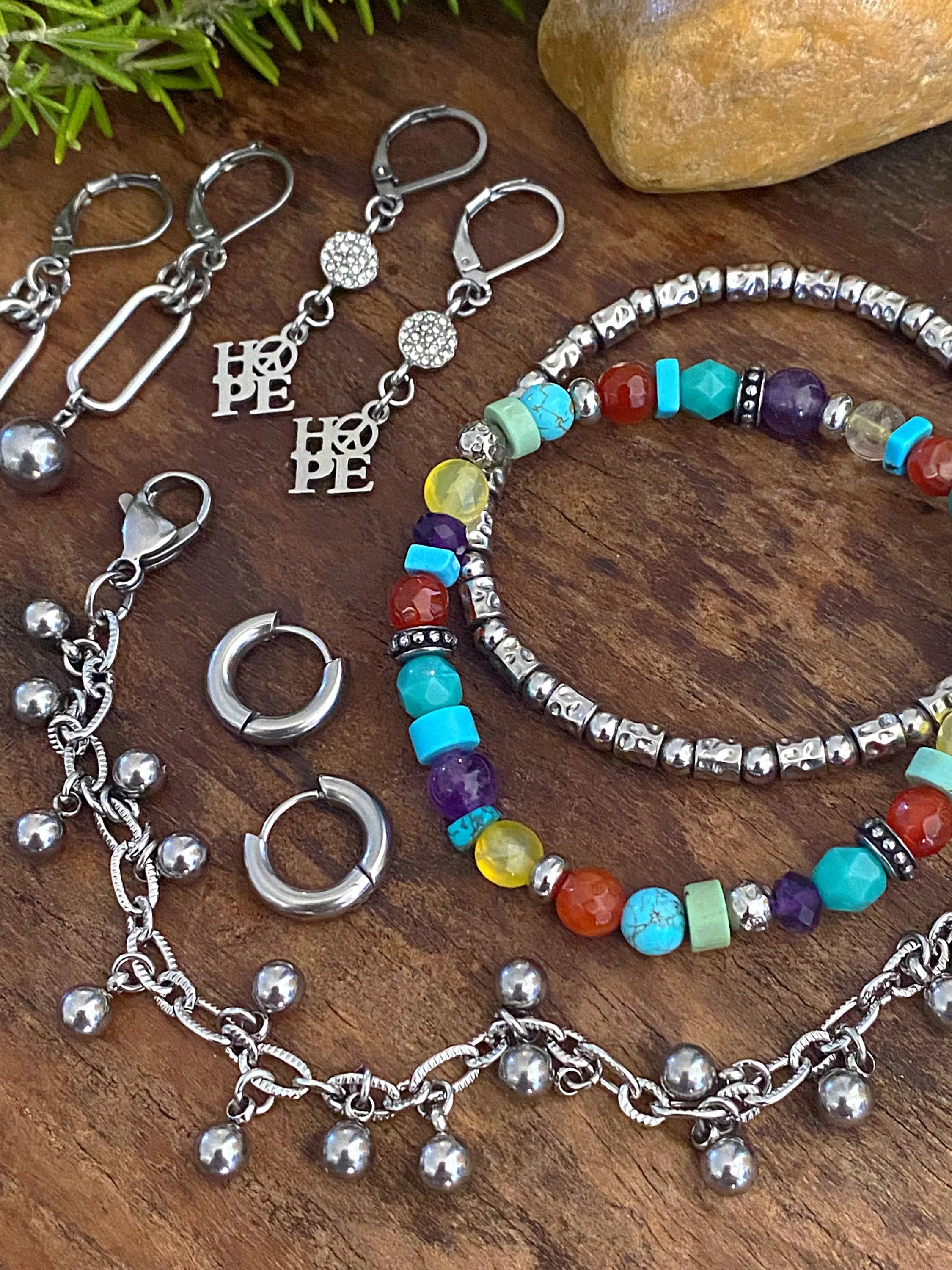 HUGGIE HOOP EARRINGS