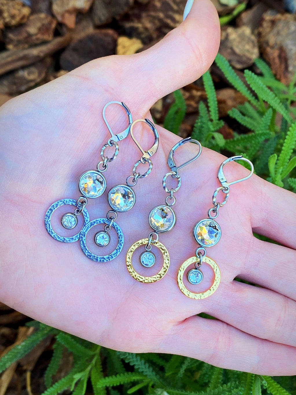 VENUS SUNLIGHT EARRINGS