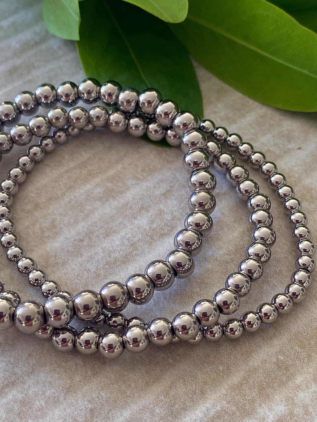 CLASSIC BEADED BRACELET