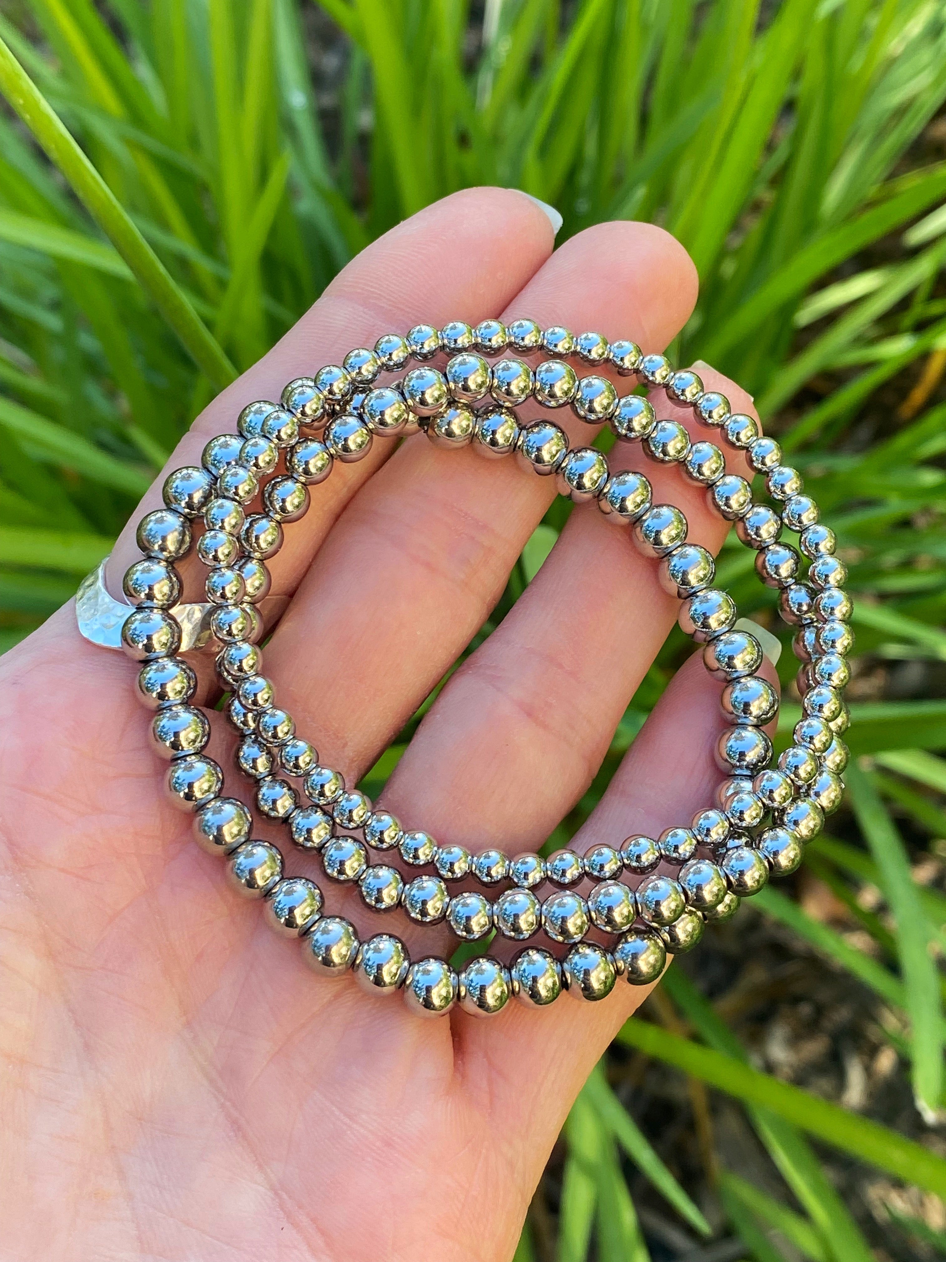 CLASSIC BEADED BRACELET