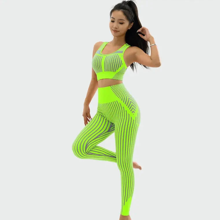 2-Piece Crop Top & High Waist Activewear