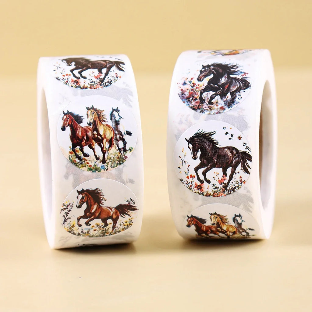500pcs Horse Themed Round Stickers Gift Sealing Decals DIY Scrapbook Notebook Phone Stickers Holiday Decoration Supplies Gifts
