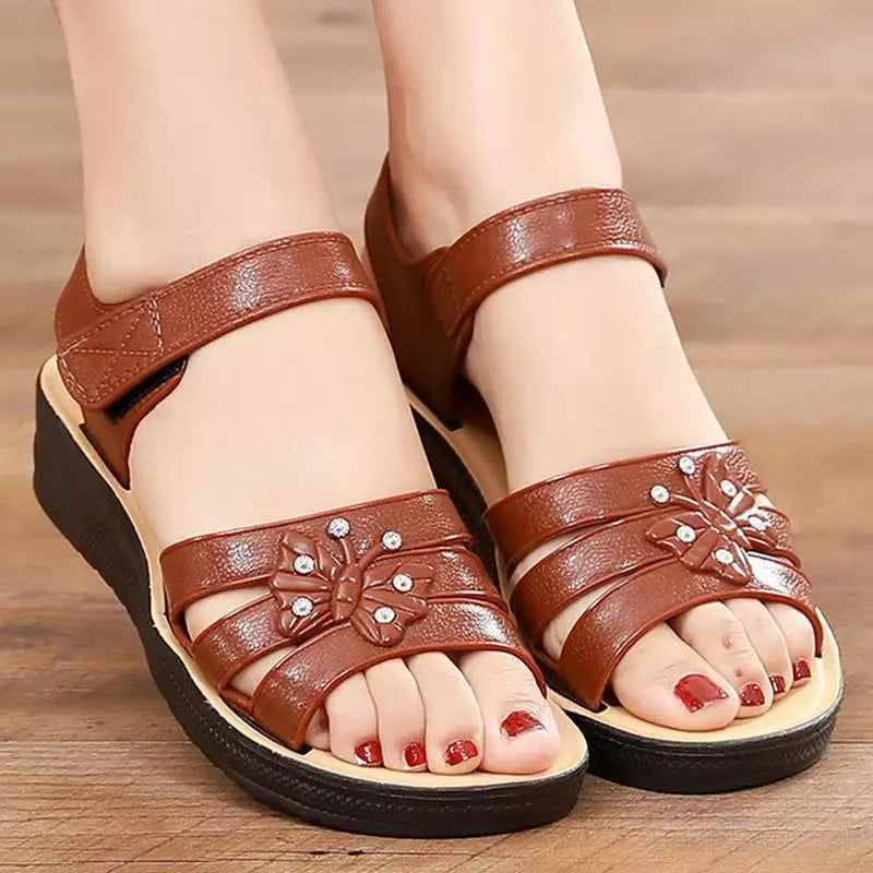 New Women's Summer Open Toe Hollow Flat Sole Sandal Soft Sole Non Slip
